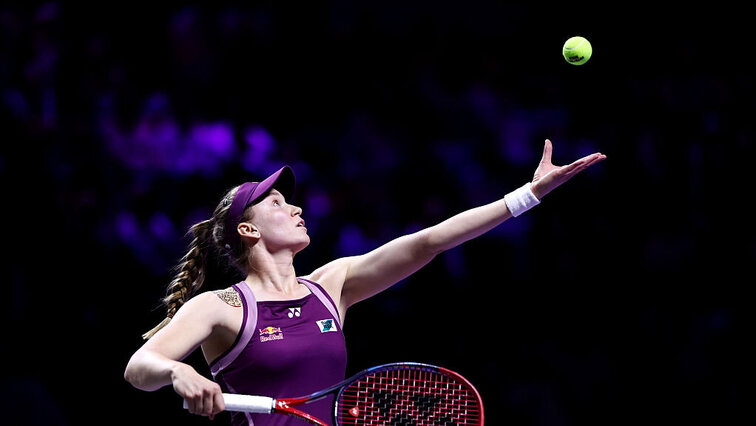 Elena Rybakina ist aus der Weltspitze nicht wegzudenken, obwohl nicht immer zuerst an sie gedacht wird. Elena Rybakina ist aus der Weltspitze nicht wegzudenken, obwohl nicht immer zuerst an sie gedacht wird.