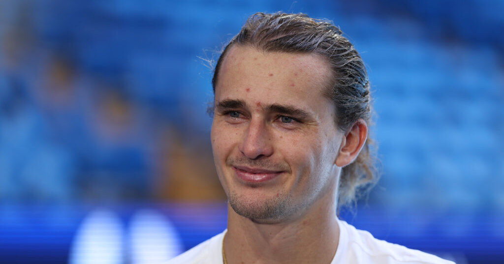 Alexander-Zverev-Touchdown-in-Australien