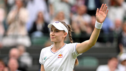 Elena Rybakina fühlt sich auf den Plätzen in Wimbledon nachweislich wohl. Elena Rybakina fühlt sich auf den Plätzen in Wimbledon nachweislich wohl.