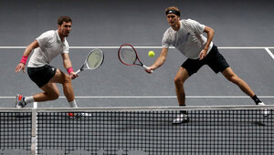 Mischa Zverev (li.) coacht Bruder Sascha (re.)