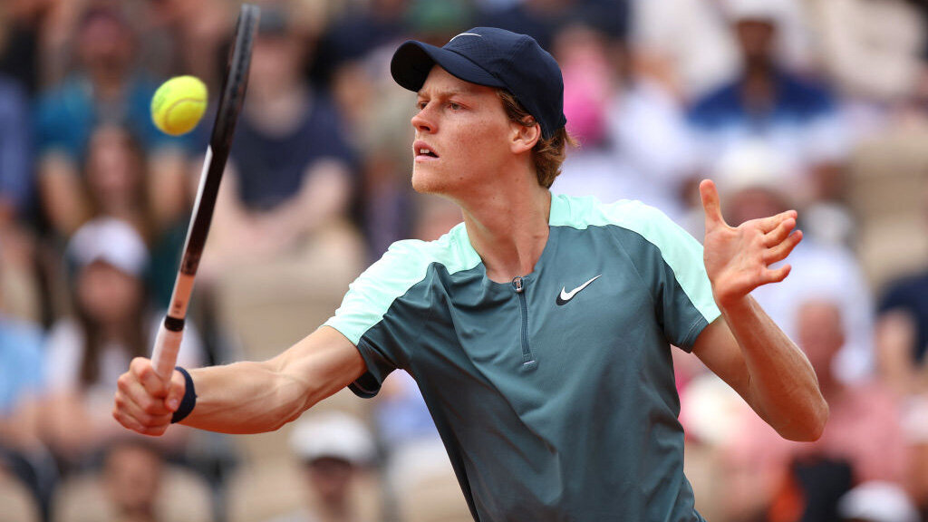 Sinner sets up semi against Rublev in Vienna - Tennis Majors