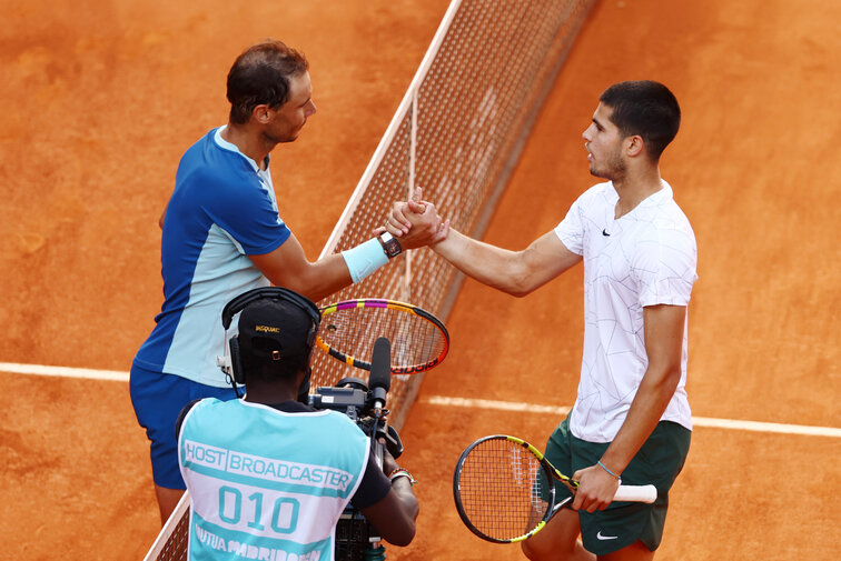Carlos Alcaraz und Rafael Nadal werden die Weltrangliste ab Montag anführen Carlos Alcaraz and Rafael Nadal will top the world rankings from Monday