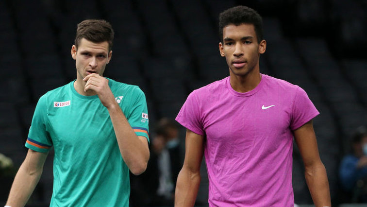 Hubert Hurkacz and Félix Auger-Aliassime have successfully doubled in Paris