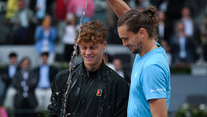 Jannik Sinner und Alexander Zverev am Sonntag in Madrid