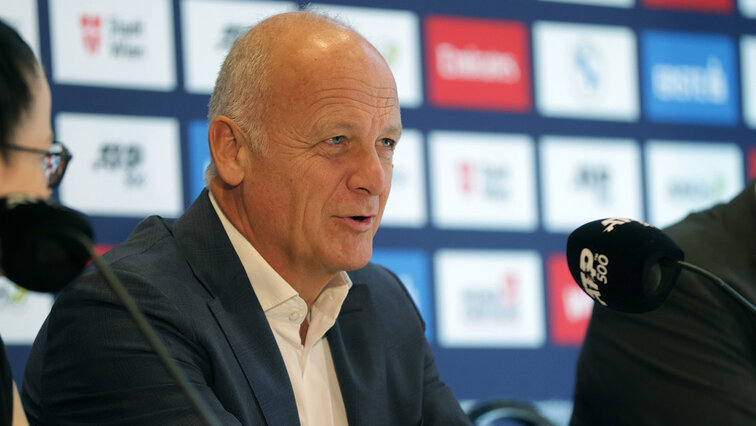 Herwig Straka am Sonntagvormittag bei der Abschluss-Pressekonferenz der Erste Bank Open 2025 in Wien Herwig Straka am Sonntagvormittag bei der Abschluss-Pressekonferenz der Erste Bank Open 2025 in Wien