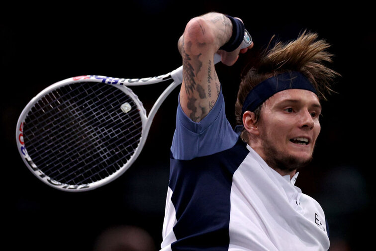 Alexander Bublik besiegte im Endspiel des ATP-World-Tour-250-Turniers in Montpellier Borna Coric in drei Sätzen
