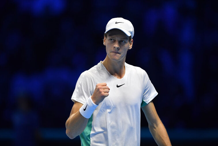 Jannik Sinner gewann auch sein drittes Gruppenmatch Jannik Sinner gewann auch sein drittes Gruppenmatch