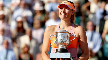 Maria Sharapova wurde für einen Platz in der International Tennis Hall of Fame nominiert Maria Sharapova wurde für einen Platz in der International Tennis Hall of Fame nominiert