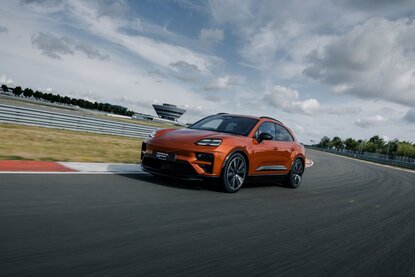 Der Porsche Macan Turbo, Hauptpreis für die Siegerin des Porsche Tennis Grand Prix in 2025!