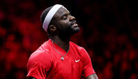 Frances Tiafoe hatte beim Laver Cup 2024 den Sieg gegen Alexander Zverev auf dem Schläger Frances Tiafoe hatte beim Laver Cup 2024 den Sieg gegen Alexander Zverev auf dem Schläger