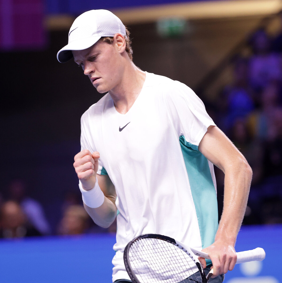 Erste Bank Open Jannik Sinner gewinnt Nervenschlacht gegen Daniil Medvedev · tennisnet