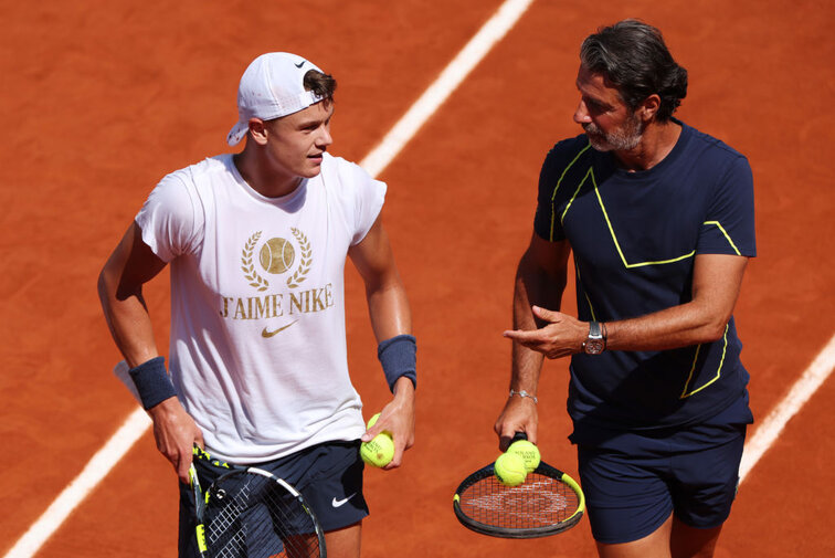 Holger Rune und Patrick Mouratoglou haben sich getrennt Holger Rune und Patrick Mouratoglou haben sich getrennt