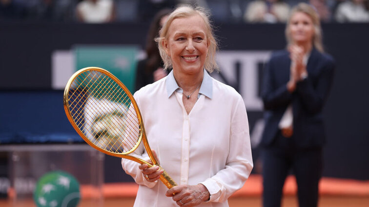 Martina Navratilova ist auf und außerhalb des Platzes eine große Kämpferin. Martina Navratilova ist auf und außerhalb des Platzes eine große Kämpferin.