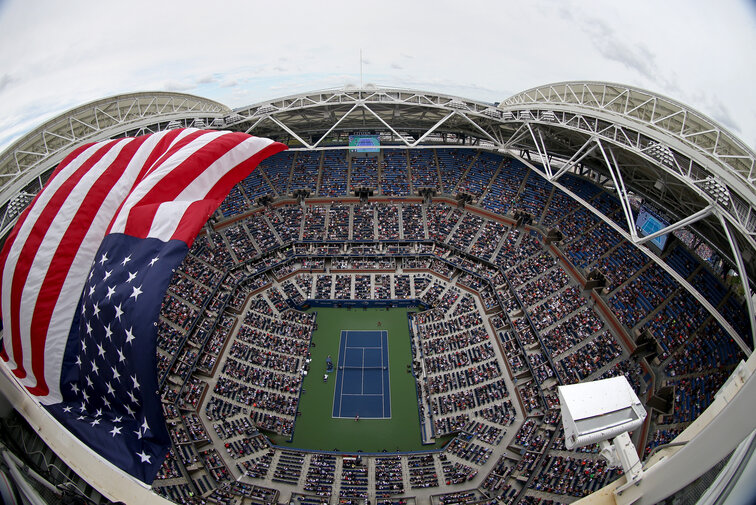 Das Arthur Ash Stadium bietet knapp 23.000 Zuschauern Platz Das Arthur Ash Stadium bietet knapp 23.000 Zuschauern Platz