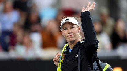Caroline Wozniacki musste sich trotz hartem Kampf frühzeitig vom Turnier in Madrid verabschieden. Caroline Wozniacki musste sich trotz hartem Kampf frühzeitig vom Turnier in Madrid verabschieden.