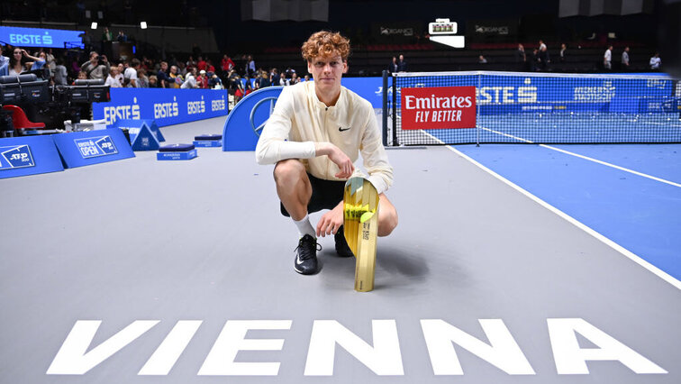Jannik Sinner bei seinem Triumph 2023 Jannik Sinner bei seinem Triumph 2023