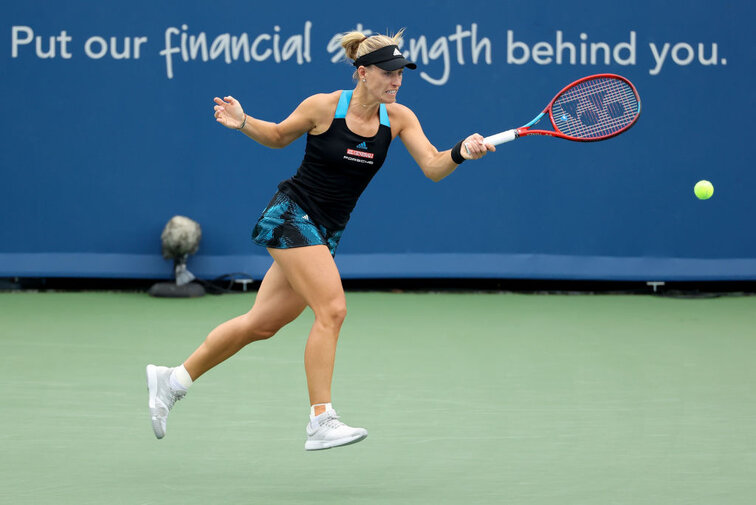 Angelique Kerber verlor gegen Ashleigh Barty in zwei Sätzen Angelique Kerber verlor gegen Ashleigh Barty in zwei Sätzen