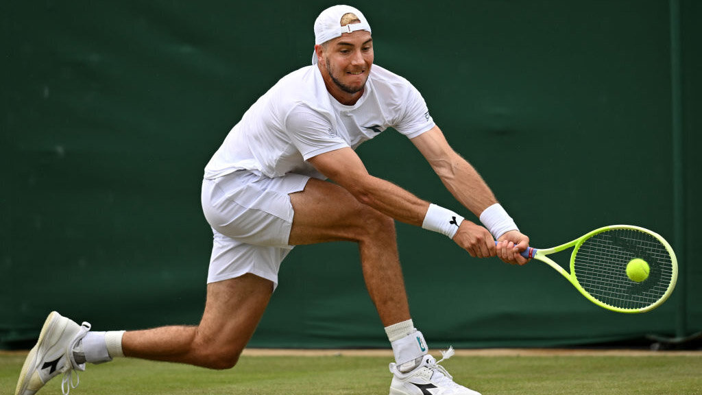 Wimbledon-2025-Struff-schl-gt-Misolic-in-vier-S-tzen