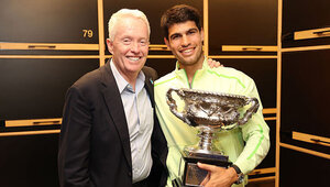 Craig Tiley und Carlos Alcaraz bei den Australian Open 2026