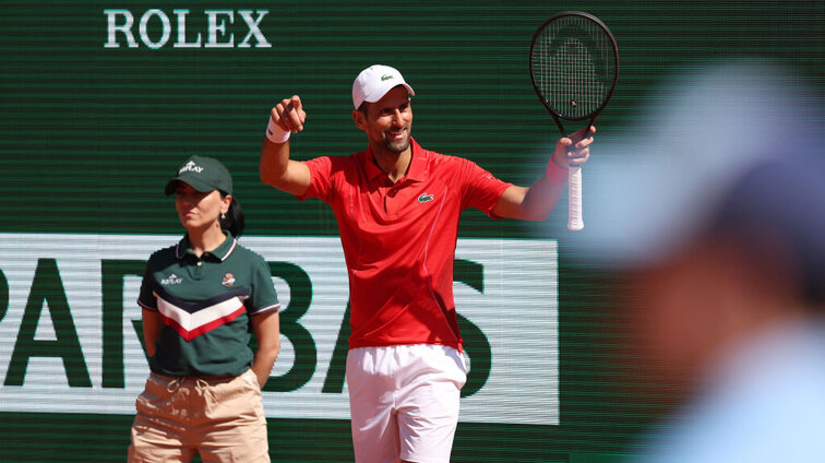 In zwei mühevollen Sätzen setzte sich Novak Djokovic im Viertelfinale gegen Alex de Minaur durch.
