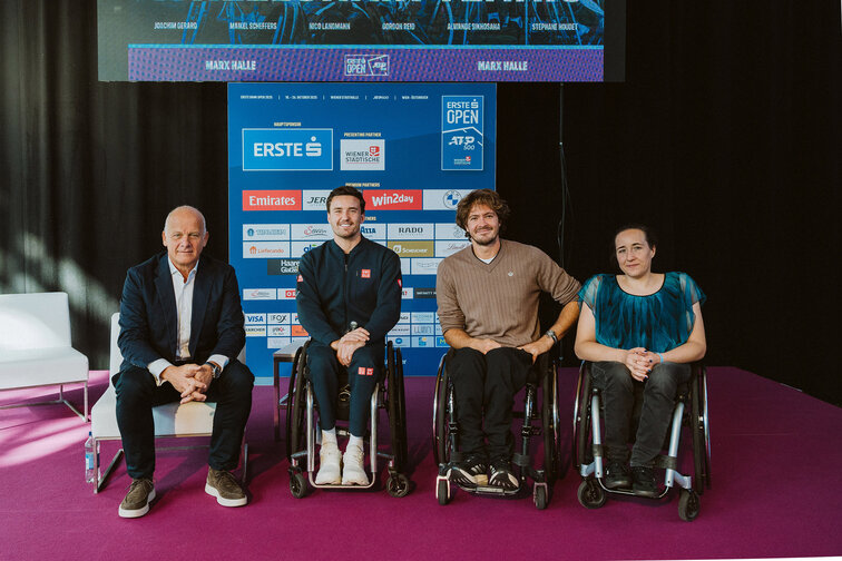Herwig Straka, Gordon Reid, Nico Langmann und Claufia Lösch in der Marx-Halle Herwig Straka, Gordon Reid, Nico Langmann und Claufia Lösch in der Marx-Halle