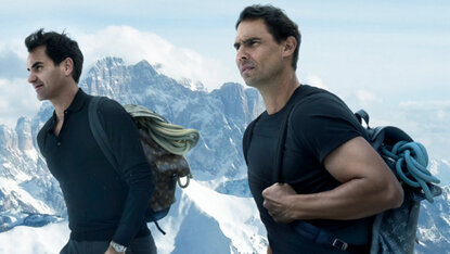 Roger Federer und Rafael Nadal erklimmen in der neuen Werbekampagne von Louis Vuitton die Dolomiten
