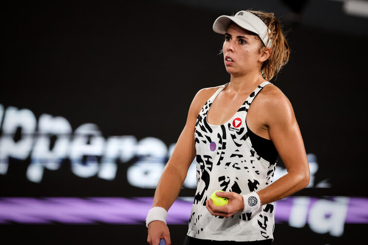 Dubai: Swiatek improves to 2-0 vs. Fernandez