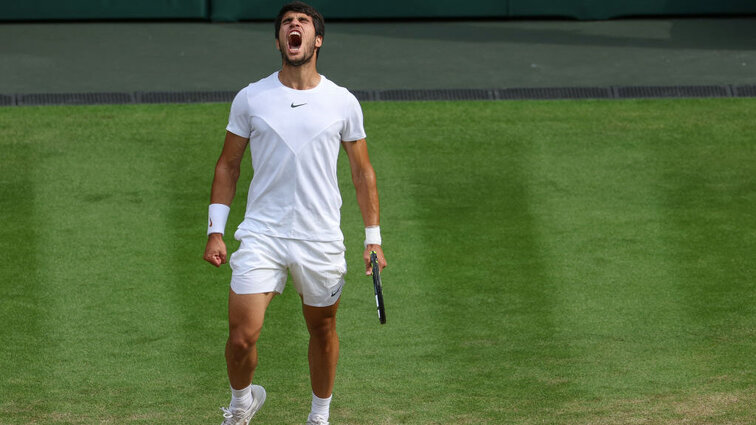 Carlos Alcaraz hat die Teilnahme bei den ATP Finals sicher. Carlos Alcaraz hat die Teilnahme bei den ATP Finals sicher.