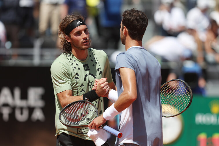 Stefanos Tsitsipas trifft im Halbfinale der Australian Open auf Karen Khachanov Stefanos Tsitsipas trifft im Halbfinale der Australian Open auf Karen Khachanov