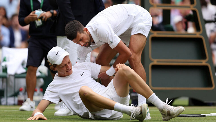 Novak Djokovic und Jannik Sinner in Wimbledon 2022 Novak Djokovic und Jannik Sinner in Wimbledon 2022