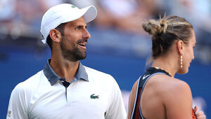 Novak Djokovic darf am morgigen Sonntag schon ran, Aryna Sabalenka muss sich noch gedulden