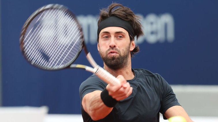 Nikoloz Basilashvili is playing for his third title in Germany