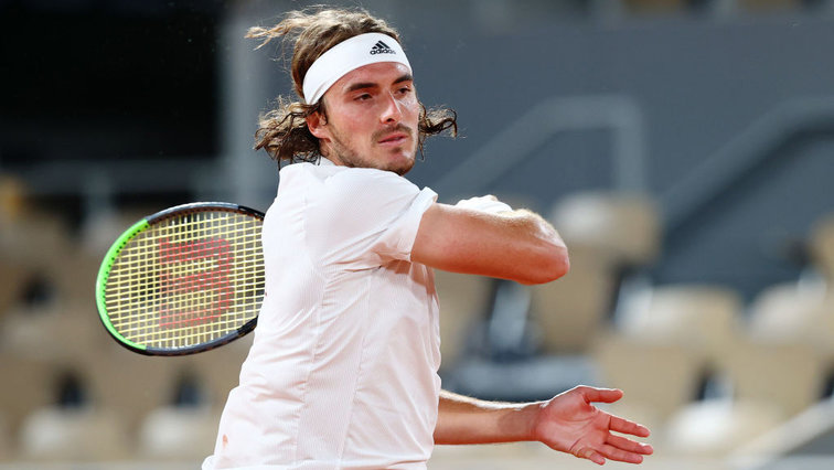 Stefanos Tsitsipas is the favorite in the game against Pedro Martinez