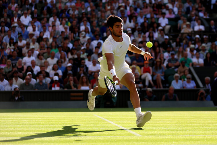 Wimbledon: Carlos Alcaraz beats Rune - and is in the semifinals for the ...