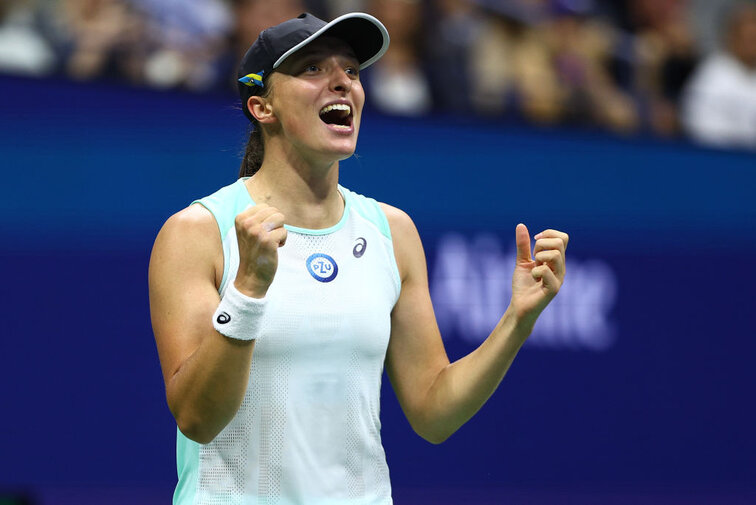 Iga Swiatek steht ebenso wie Ons Jabeur im Finale der US Open 2022