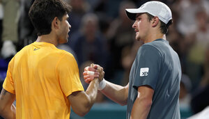 ATP Miami: Alcaraz entscheidet erstes Duell mit Fonseca für sich