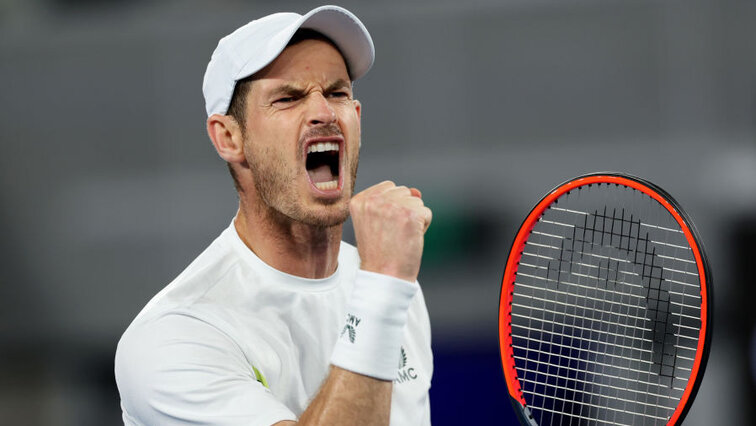 Andy Murray, Tank'ta bir gece mi yaşıyor?