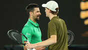Novak Djokovic und Jannik Sinner am Freitag in Melbourne