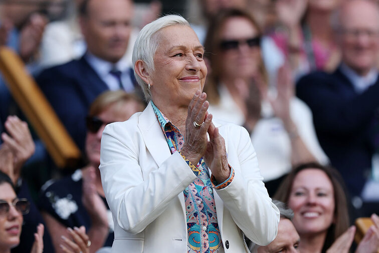 Martina Navratilova feierte ihren 70er mit vielen Weggefährtinnen an ihrer Seite
