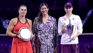 Das könnte 2026 auch das Siegerfoto in Madrid sein: Turnierchefin Garbine Mugurza mit Aryna Sabalenka und Elena Rybakina
