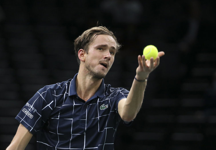 houten inrichting Spectaculair ATP-Weltrangliste: Medvedev schiebt sich an Roger Federer vorbei ·  tennisnet.com