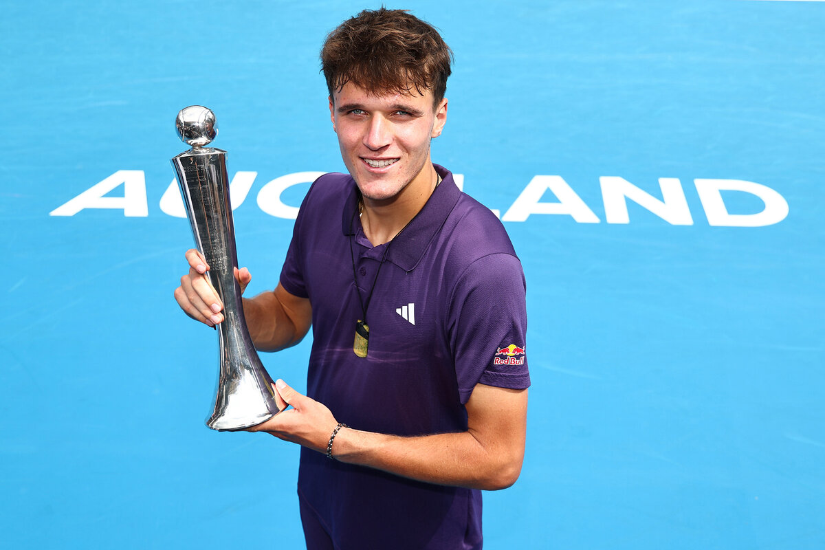 ATP-Jakub-Mensik-holt-Auckland-Titel