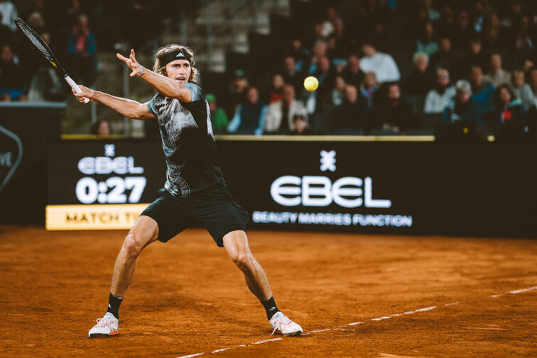 ATP Hamburg Zverev souverän im Halbfinale nun gegen Fils ·