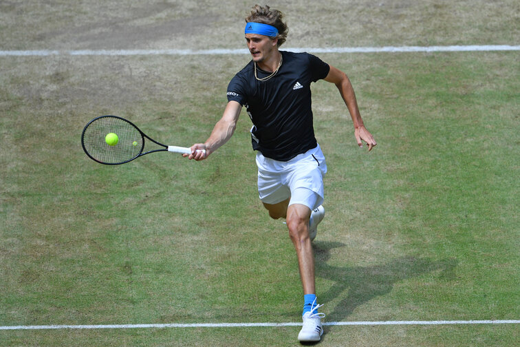 Alexander Zverev meets compatriot Dominik Koepfer in Halle