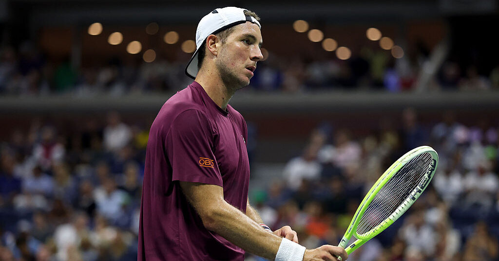 Technik-Probleme-und-sp-ter-Einbruch-Fr-hes-Aus-f-r-Struff