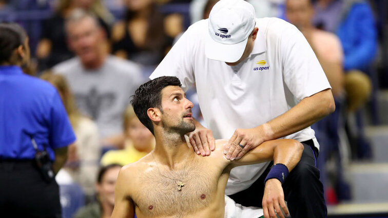 Novak Djokovic Novak Djokovic hat des öfteren des Physios bedurft