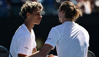 Gabriel Diallo und Alexander Zverev bei den Australian Open 2026