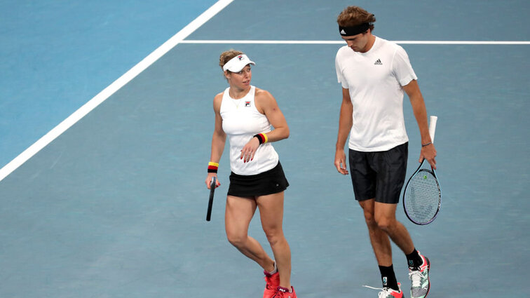 Alexander Zverev und Laura Siegemund holten mit all ihrer Erfahrung den entscheidenden Punkt gegen Griechenland. Alexander Zverev und Laura Siegemund holten mit all ihrer Erfahrung den entscheidenden Punkt gegen Griechenland.