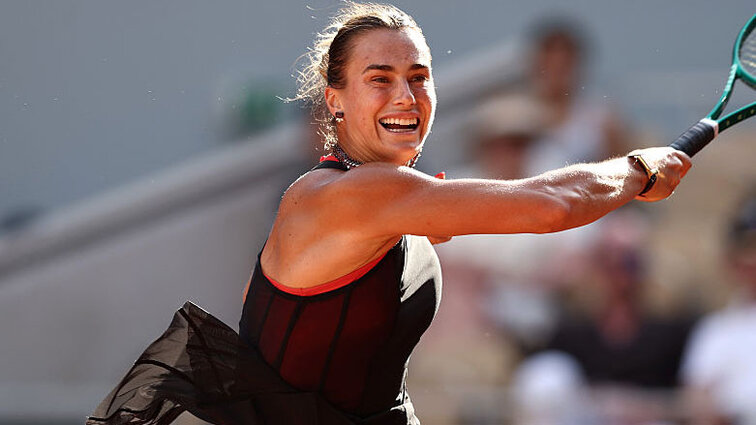 Aryna Sabalenka hat den Ausflug auf den Suzanne-Lenglen gut überstanden Aryna Sabalenka hat den Ausflug auf den Suzanne-Lenglen gut überstanden