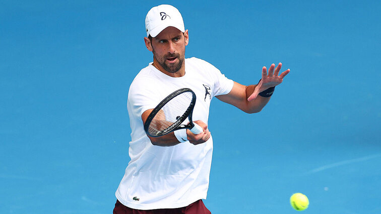 Novak Djokovic hat in Melbourne ein Halbfinale zu verteidigen